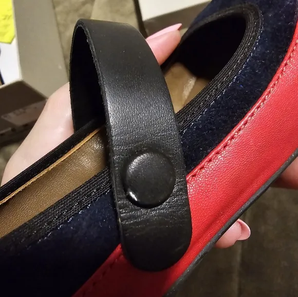 MARNI girls flats. Size 32. Used