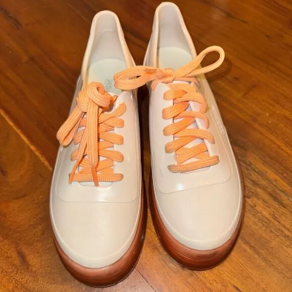 Melissa classic sneakers orange/white sz 6