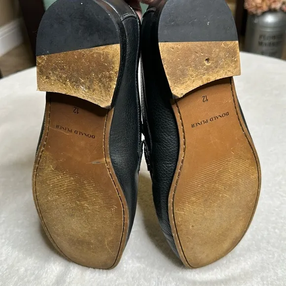 Men’s DONALD J PLINER Leather Bit Loafers in black size 12