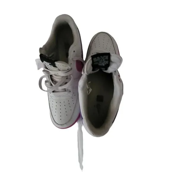 Men’s Nike Air Force 1 '07 LV8 Sz 11 Fashion Sneakers Grey Hyper Grape white Low