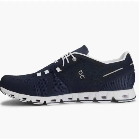 Men’s On Running Cloud Sneakers - Navy.