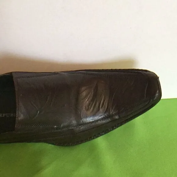 Men’s ROCK REPUBLIC brown slip ons in size 9 1/2 M