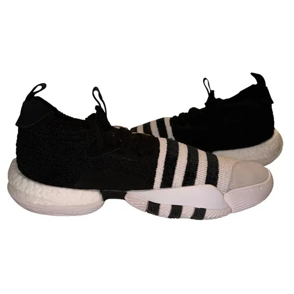 Mens Sneakers Size 9.5 Adidas Trae Young 2.0 Basketball Knit Upper Black/White