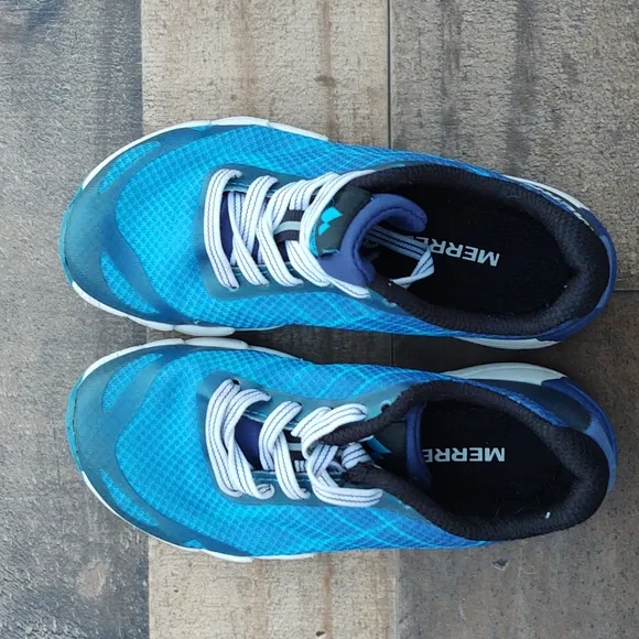 Merrel Bare Access Blue  Sneakers sz 10.5 kids