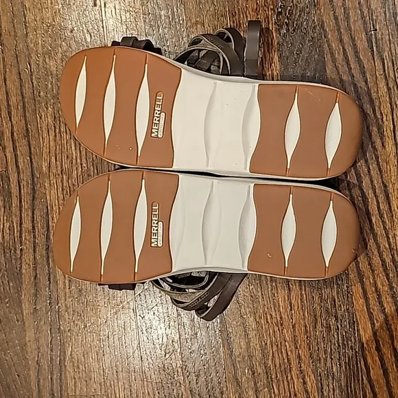 Merrell Sandals