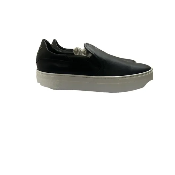 MIB Women's LITA by Ciara Black Leather Slip-On Sneakers Size 7/37