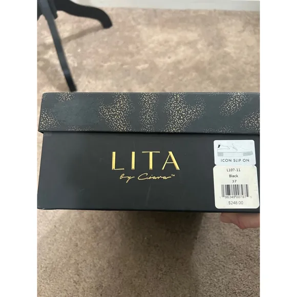 MIB Women's LITA by Ciara Black Leather Slip-On Sneakers Size 7/37