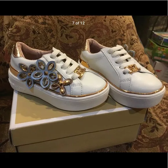Michael kors floral embellished sneakers Sz 6 NIB
