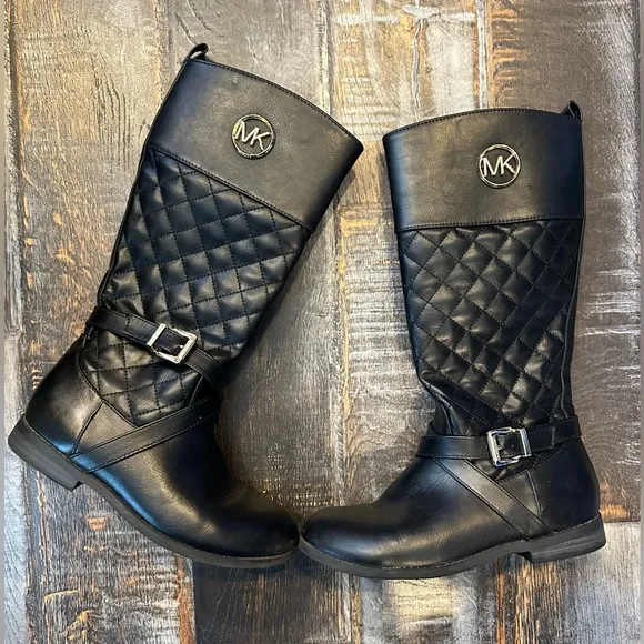 ✨MICHAEL KORS GIRL’S SIZE 2 EMMA LUX QUILTED BLACK TALL RIDING BOOTS✨