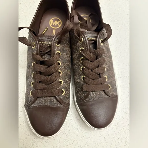 Michael Kors MK Women's Brown Logo Monogram Leather Lace Up Sneakers Shoes 8.5