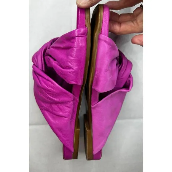 Miz Mooz Paparazzi Fuchsia Flat Leather Sandals Slides  Size 8