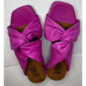 Miz Mooz Paparazzi Fuchsia Flat Leather Sandals Slides  Size 8