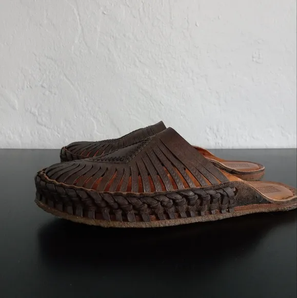 Mohinders Leather Woven Diamond Slides Dark Brown 9US