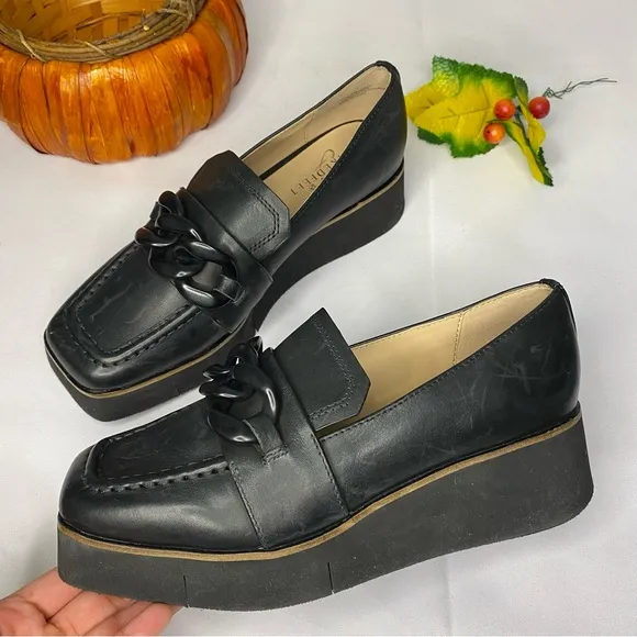 Naked Feet Privy Platform Loafer Size 6