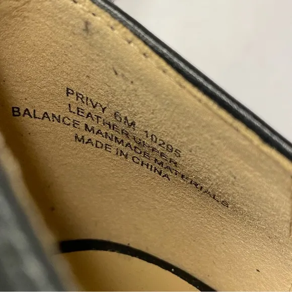 Naked Feet Privy Platform Loafer Size 6