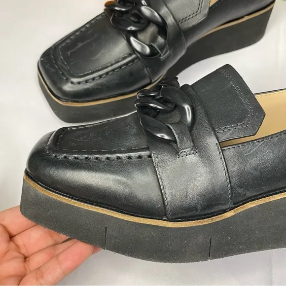 Naked Feet Privy Platform Loafer Size 6