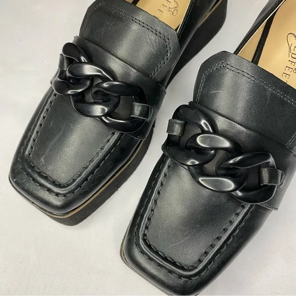 Naked Feet Privy Platform Loafer Size 6