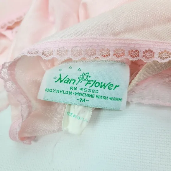 Nan Flower Vintage Made in USA Sz Medium