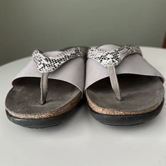 Naot Penelope Sandal Cobra Lite Grey Walking Slide Comfortable EU 41  US 10-10.5
