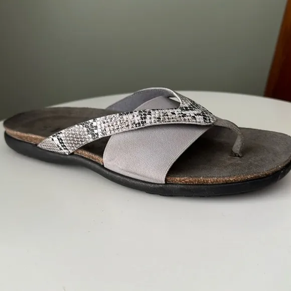 Naot Penelope Sandal Cobra Lite Grey Walking Slide Comfortable EU 41  US 10-10.5