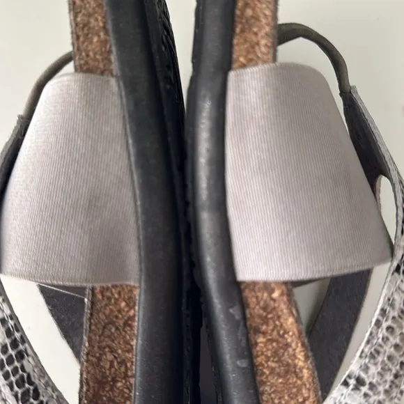 Naot Penelope Sandal Cobra Lite Grey Walking Slide Comfortable EU 41  US 10-10.5