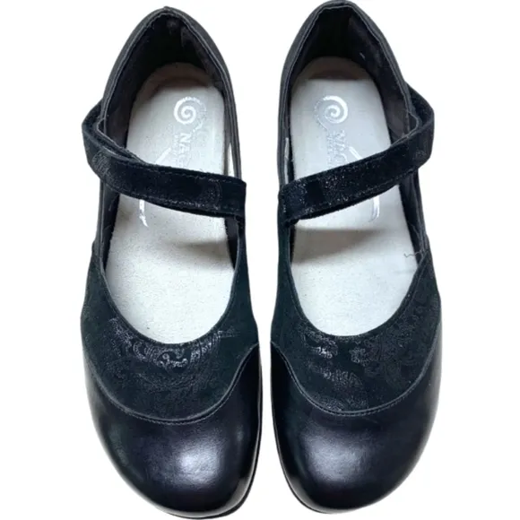 Naot (Size EU 38/7-7.5) Black Leather Mary Jane Mule Slip-on Flats