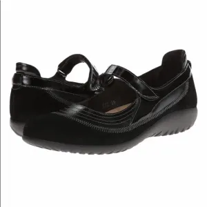 Naot sz 37 Kirei black suede maryjane flats GUC