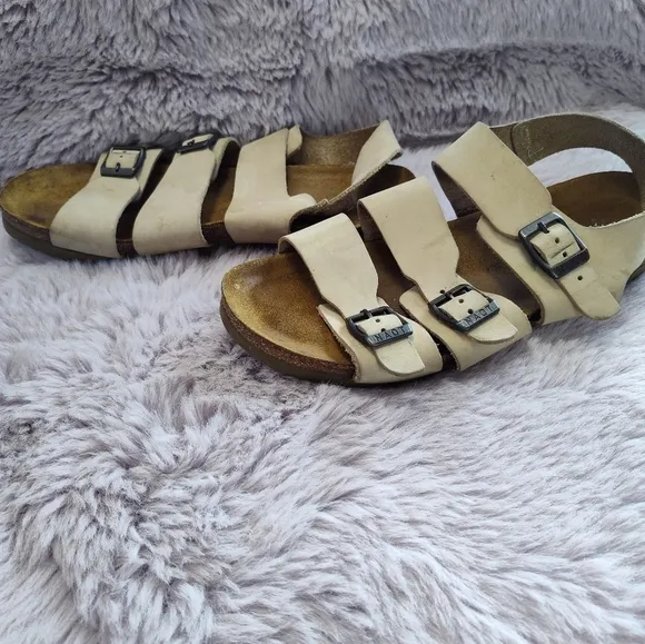 Naot Utopia Lamego cream and brown buckled adjustable sandals slip on size 39/9