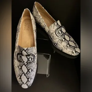 Naturalized Snakeskin Design Loafers Size 11 NWOT