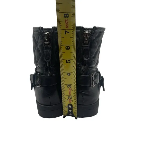Naturalizer Quilted Black Moto Ankle Boots Booties Double Buckle Zipper Back