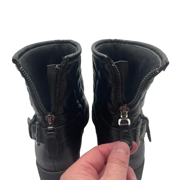 Naturalizer Quilted Black Moto Ankle Boots Booties Double Buckle Zipper Back
