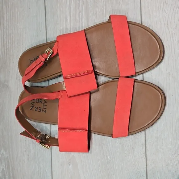 Naturalizer Women Fairfax Leather Ankle Strap Sandals Slide Flats shoes sz 9.5M
