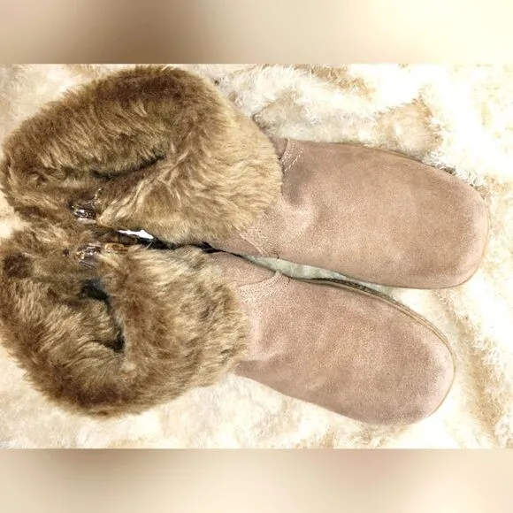Naturalizer Ashley Women's Faux Fur Leather Upper Lined Boots sz 8