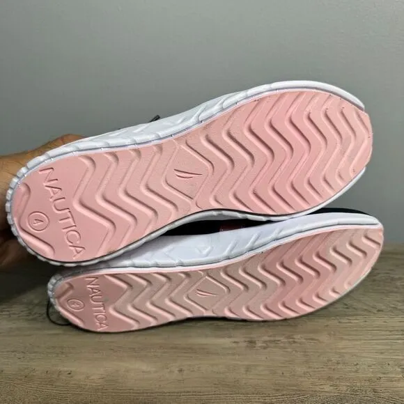 Nautica Girls Sneakers Size 4 NEW # bag 5-CCC