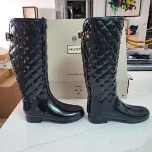 NEW $230 Hunter Refined Gloss Quilt Tall Rain Boots Black waterproof Sz 6