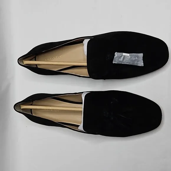 NEW Ann Taylor Black Suede Tassel Flat Loafers Size 9.5