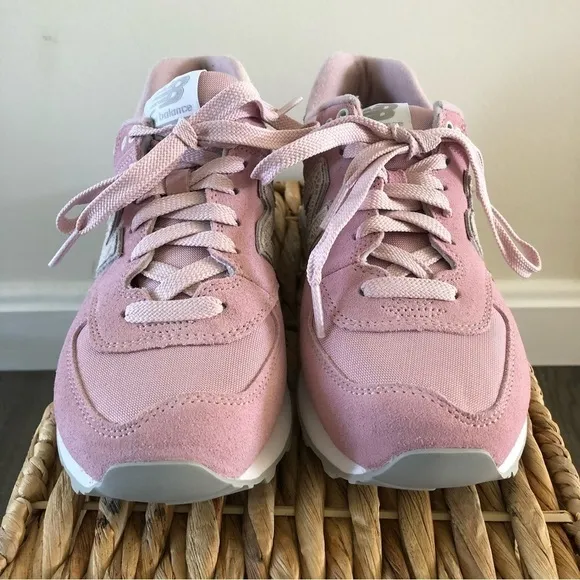 New Balance 574 Light Pink Shattered Pearl Lace Up Sneakers 6.5
