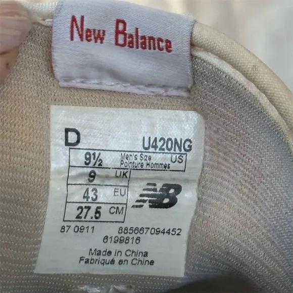 New Balance Men's Blue Low Top Sneakers Size 9.5 US Casual Shoes