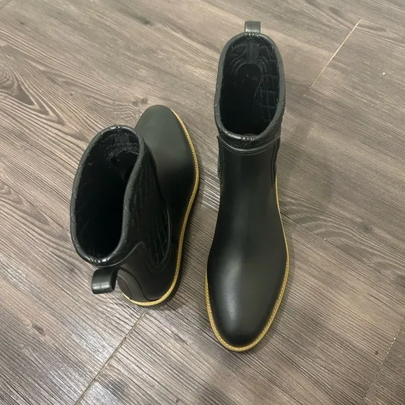 New Bernardo Zora Quilted Rain Boots