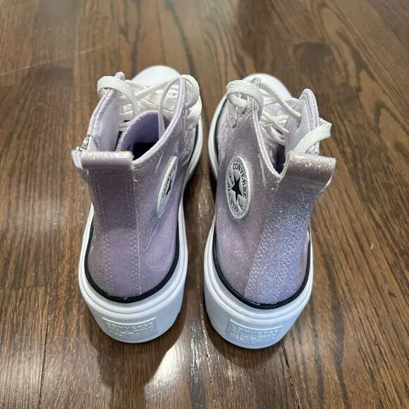 New Converse Kid's Chuck Taylor All-Star Lugged Sneakers Size 7 (Big Kids)