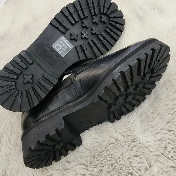 NEW Everlane The Lug Black Leather Loafers