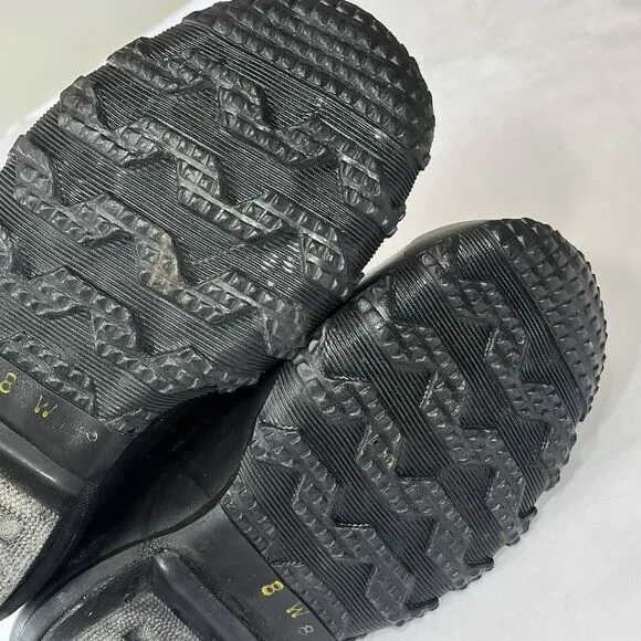 NEW Hood US Military Sz 8W Extreme Cold Weather Combat Mickey Mouse Bunny Boots
