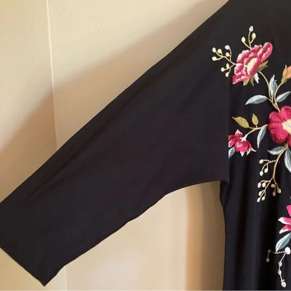 NEW Johnny Was Osaka Dolman Sleeve Knit Dress Floral Embroidered Black Size S/M