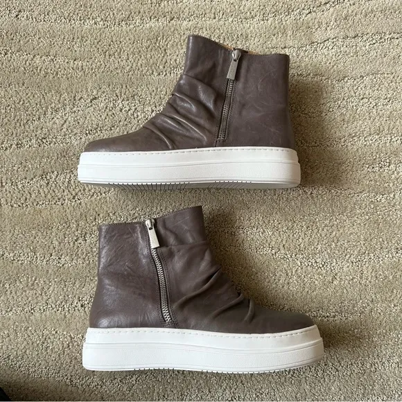 NEW J/SLIDES NYC Tina Leather Ruched Platform Zipper Booties Gray Brown Sze 7