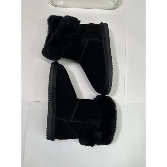New Lamo Girls Black Suede Boots Faux Fur Cuff Size 2 US Cold Weather Winter