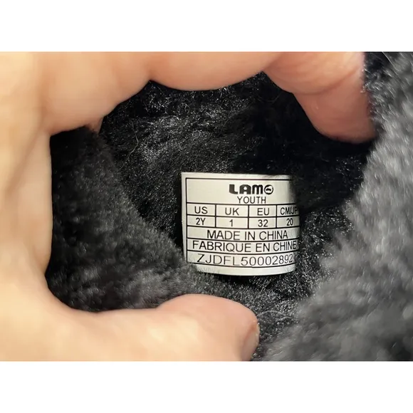 New Lamo Girls Black Suede Boots Faux Fur Cuff Size 2 US Cold Weather Winter