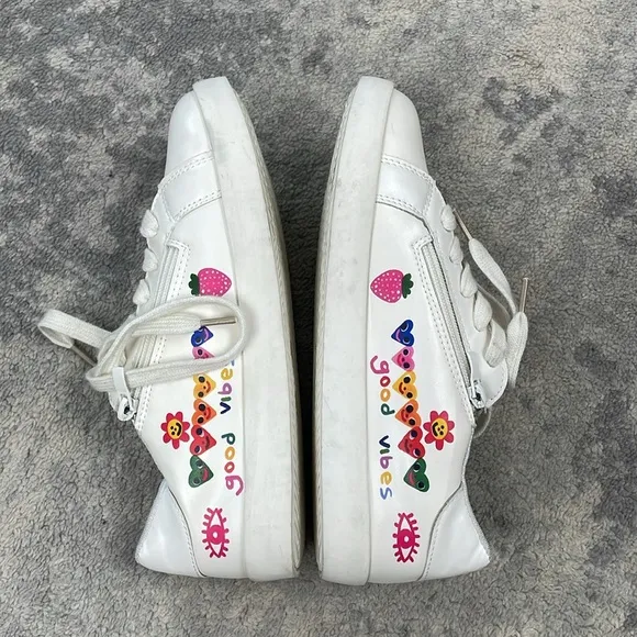 New Lola   The Boys Lace Up With Zip Fashion Sneakers Hearts Sz 37