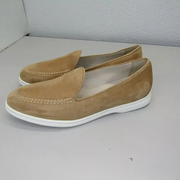NEW MICHELE LOPRIORE Womens Lori Loafer Slip On Suede Cushion Comfort Size 6