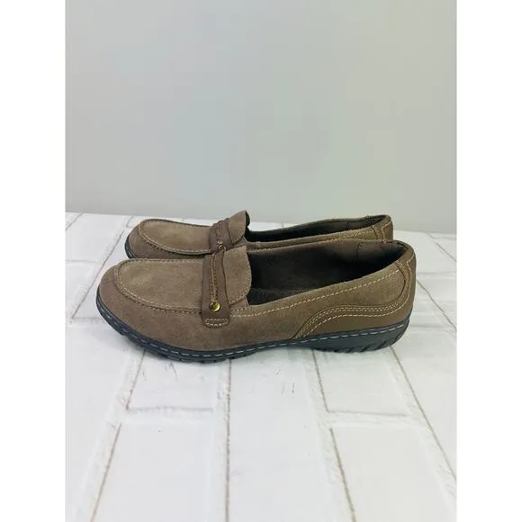 NEW Naturalizer suede tan loafers size 8.5