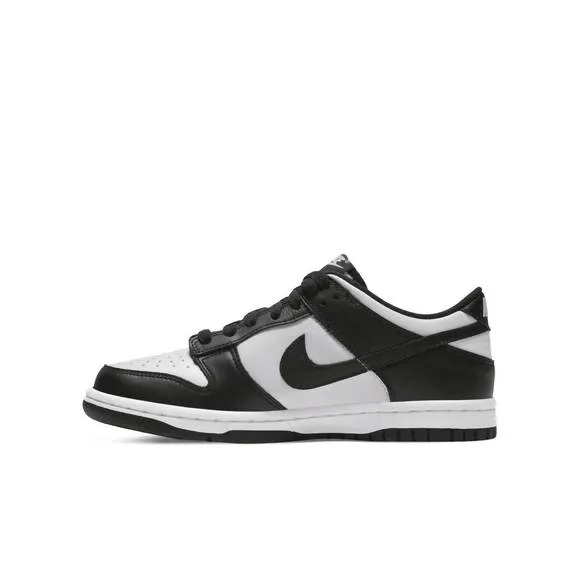 NEW NIKE kids dunk low panda sneakers in white/black-white